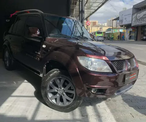 Mitsubishi Pajero TR4 2.0 4x4 Flex Aut.