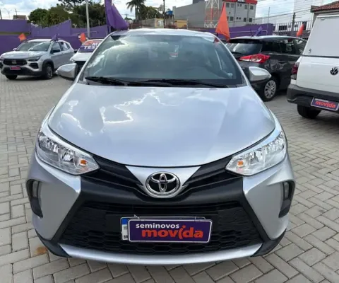 Toyota yaris yaris 1.5 xl plus connect cvt