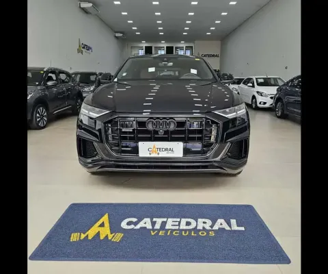Audi q8 3.0tfsi 2020