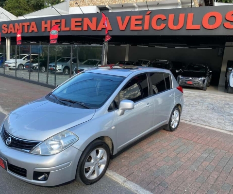 Nissan Tiida /  18SL FLEX - Prata - 2010/2011
