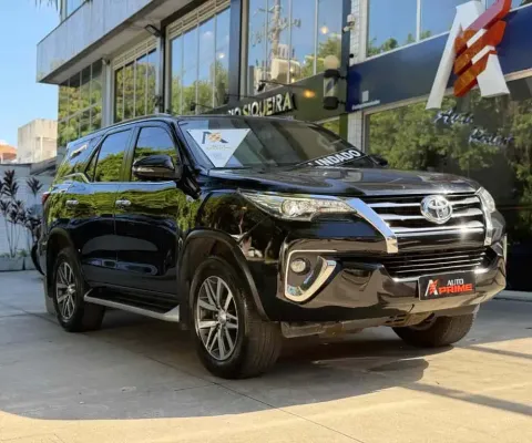 Toyota Hilux sw4 2019 2.8 srx 4x4 7 lugares 16v turbo intercooler diesel 4p automático