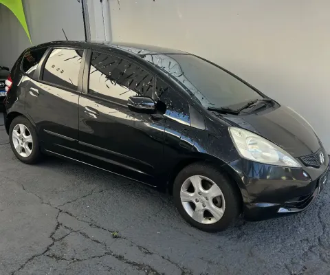 Honda Fit LX 1.4 2010 – Completo e Econômico!