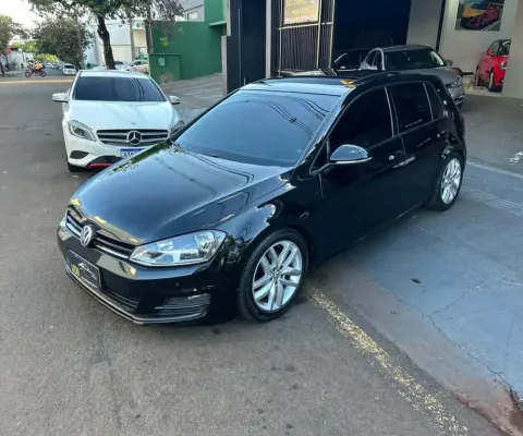 VOLKSWAGEN GOLF COMFORTLINE AA 2014