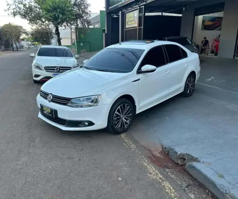 VOLKSWAGEN JETTA 2.0T 2013