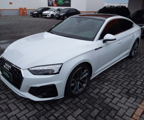 Audi A5 2023 2.0 tfsi mhev sportback s line s tronic