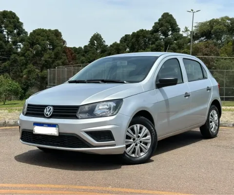 Gol 1.0 2023 em ótimo estado, baixa kilometragem e pneus novos