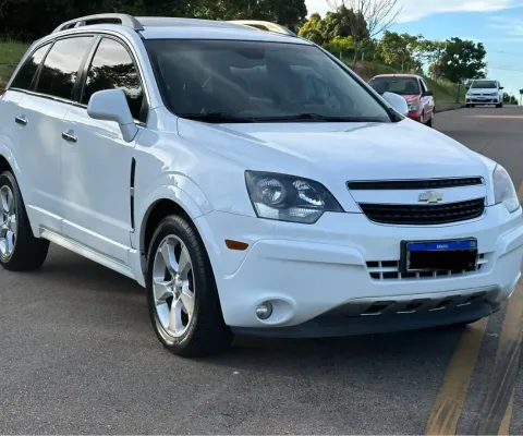 Chevrolet Captiva 2015 com teto solar, baixa KM, segundo dono