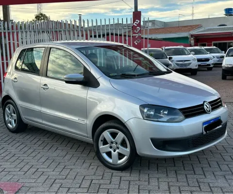 Fox Itrend 2013 único dono, revisado com baixa kilometragem 