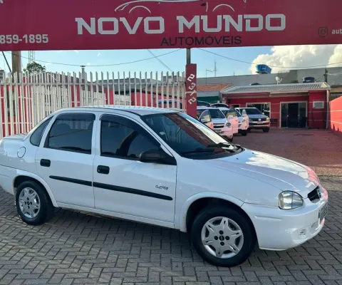 Corsa Classic impecável com manual e chave cópia e sem sinistro e leilão