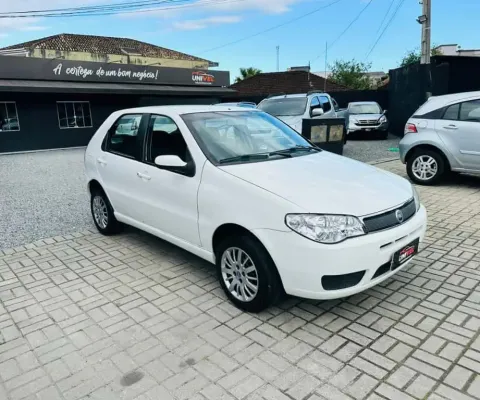 Fiat Palio HLX 1.8 mpi Flex 8V 4p 2006 Flex