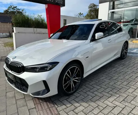BMW 330e M Sport 2.0 Turbo Aut. (Híbrido)