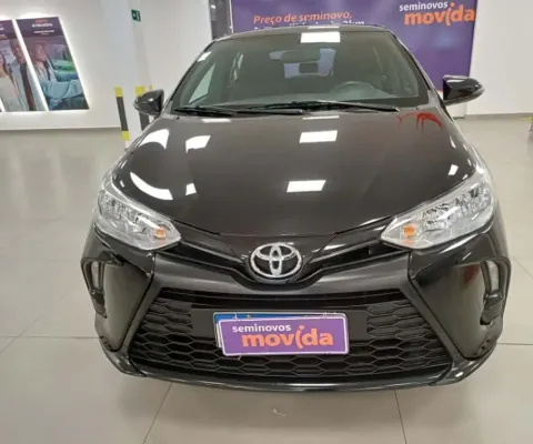 Toyota yaris yaris 1.5 xl plus connect cvt