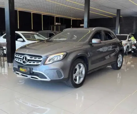 Mercedes-benz Gla 200 2018 1.6 cgi flex advance 7g-dct