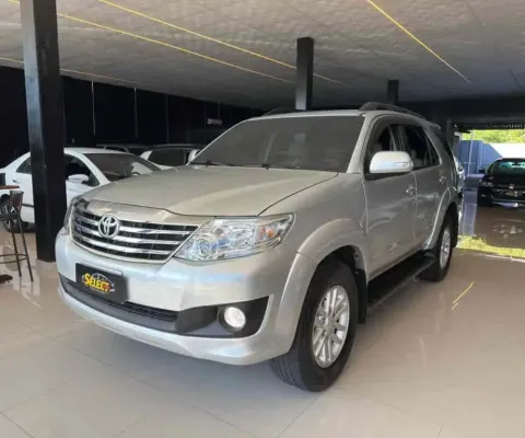 Toyota Hilux sw4 2013 2.7 sr 4x2 16v flex 4p automático