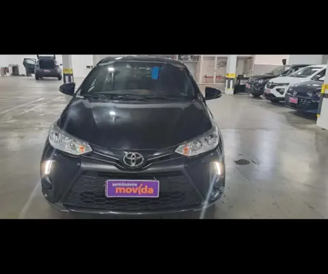 Toyota yaris yaris 1.5 xl plus connect cvt
