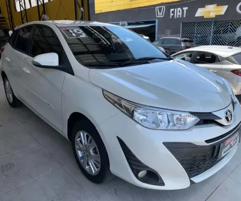Toyota Yaris Flex Automático
