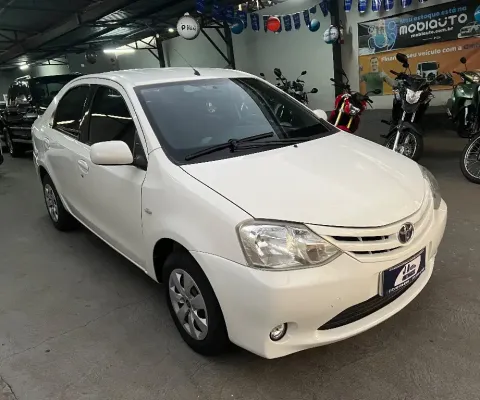TOYOTA | ETIOS 1.5  SEDAN XS