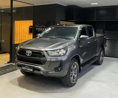 TOYOTA HILUX SR CABINE DUPLA 2.8 TDI 2025
