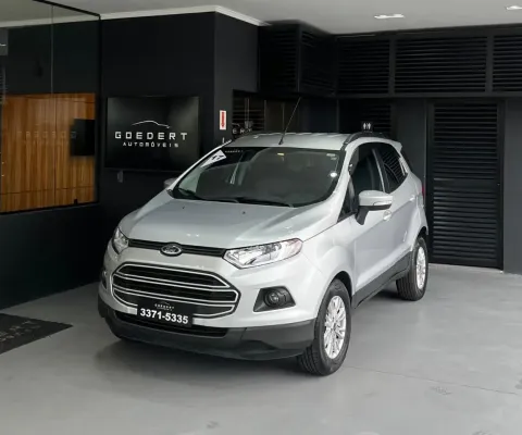 FORD ECOSPORT SE 1.6 2017 EM ÓTIMO ESTADO DE CONSERVAÇÃO E BAIXA KM!