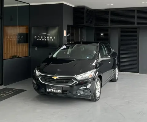 Chevrolet onix lt 1.0 2017 em ótimo estado de conservação!