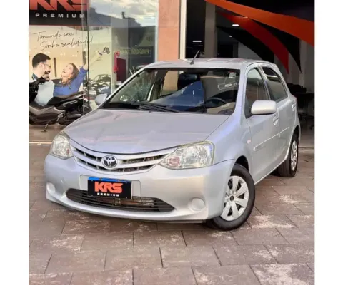 Toyota Etios 2013 1.3 xs 16v flex 4p manual