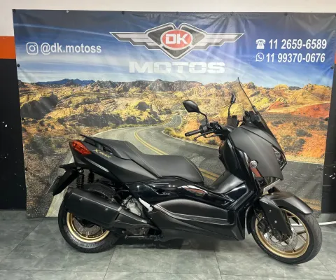 Yamaha xmax 2021 preta