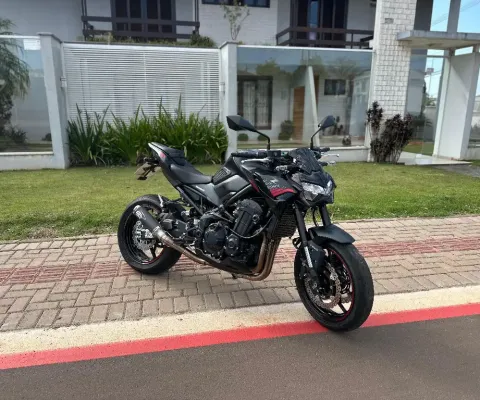 Kawasaki Z900 2021 | 15.500 km | R$ 52.900,00