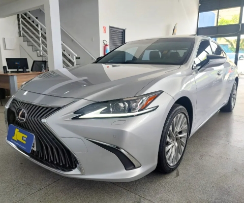 LEXUS ES 300H 2.5 HÍBRIDO 2019