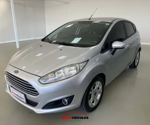 FORD FIESTA 1.6 SE HATCH 16V FLEX 4P POWERSHIFT