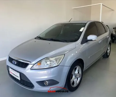 FORD FOCUS 2.0 FC 16V FLEX 4P MANUAL