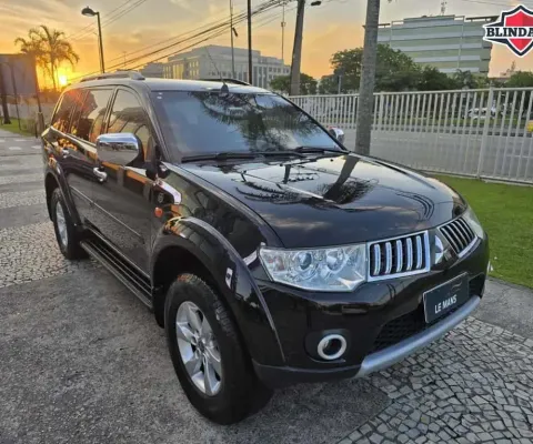 Mitsubishi Pajero dakar 2013 3.5 hpe 7 lugares 4x4 v6 24v flex 4p automático