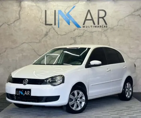 VOLKSWAGEN POLO SEDAN 1.6 2013