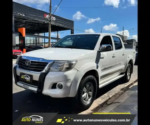 Toyota hilux 2.7 srv 4x4 cd 16v flex 4p automático