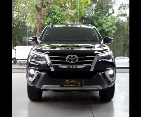 TOYOTA HILUX SWSRXA4FD 2017