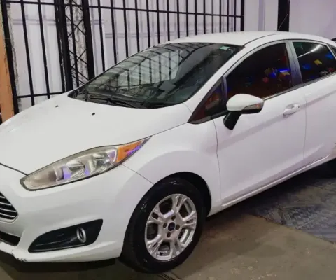 NEW FIESTA SEDAN 