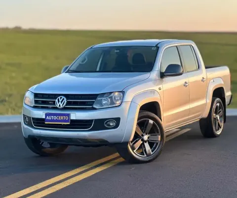 Volkswagen Amarok CD 4X4 HIGH - Prata - 2013/2014