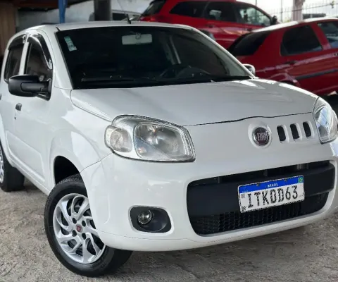 Fiat Uno Vivace Celebration 2013 muito conservado!