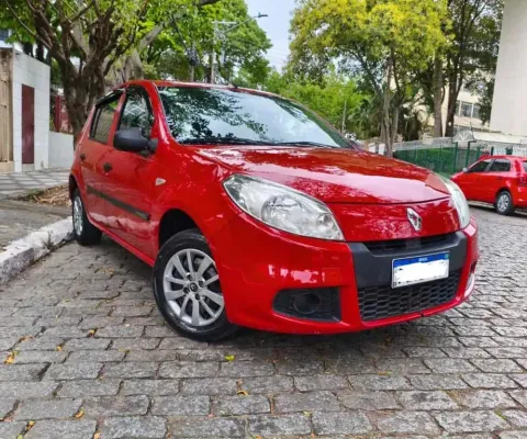 Renault Sandero 2013 1.0 authentique 16v flex 4p manual