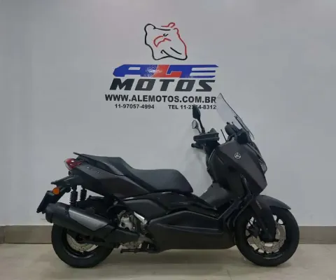Yamaha Xmax 300 connected abs 2026