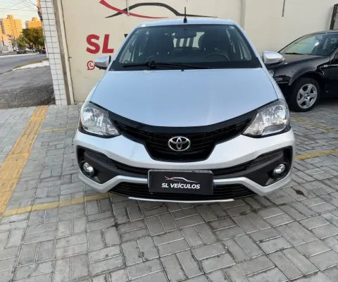 Etios hatch automático 2019