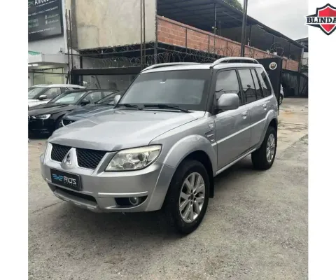 Mitsubishi Pajero tr4 2011 2.0 4x4 16v 140cv flex 4p automático
