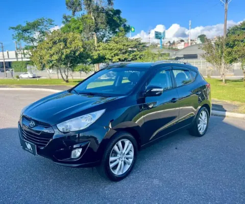 Hyundai ix35 GLS  2.0 - Preta - 2013/2014
