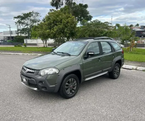 Fiat Palio Week.Adv. ITAL. Dual. 1.8 Flex 16V  - Verde - 2013/2014