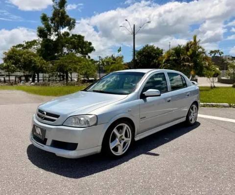 Chevrolet Astra Advantage 2.0 MPFI 8V FlexPower 5p  - Prata - 2008/2009