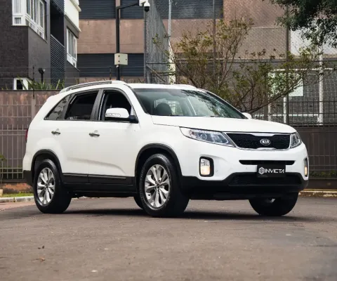 Kia Sorento EX2 2015 impecável 