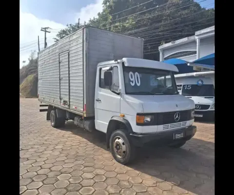 MERCEDES-BENZ 709 4X2 2P 1990