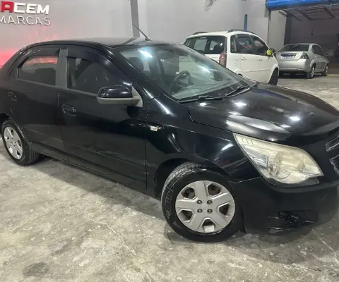 COBALT 1.8 LT CAMBIO MANUAL CARRO BEM CONSERVADO 