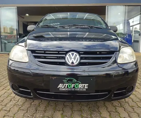 Volkswagen Fox 1.6 PLUS - Preta - 2006/2006
