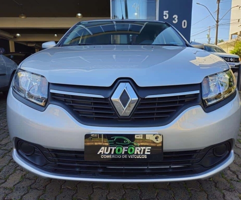 Renault Logan EXPRESSION 1.6  - Prata - 2014/2014