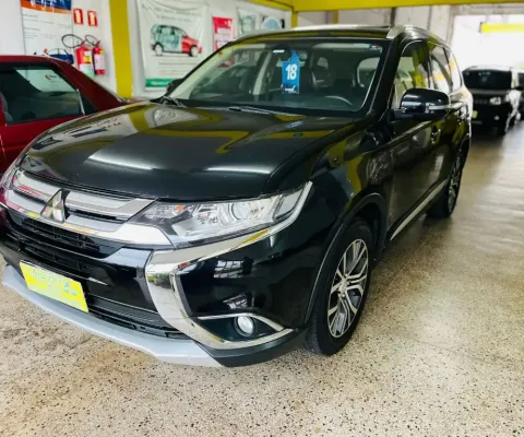 Mitsubishi Outlander 2.0 16v 2018 Teto Solar só 76mil Km rodados